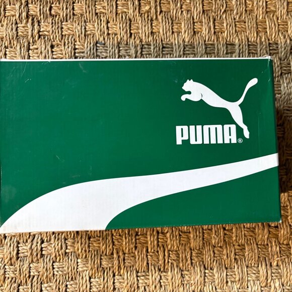 Puma Suede Jr suede sneaker in Desert Flower Pink NWT - Picture 8 of 10